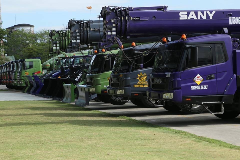 Philippines receives full delivery of military construction equipment