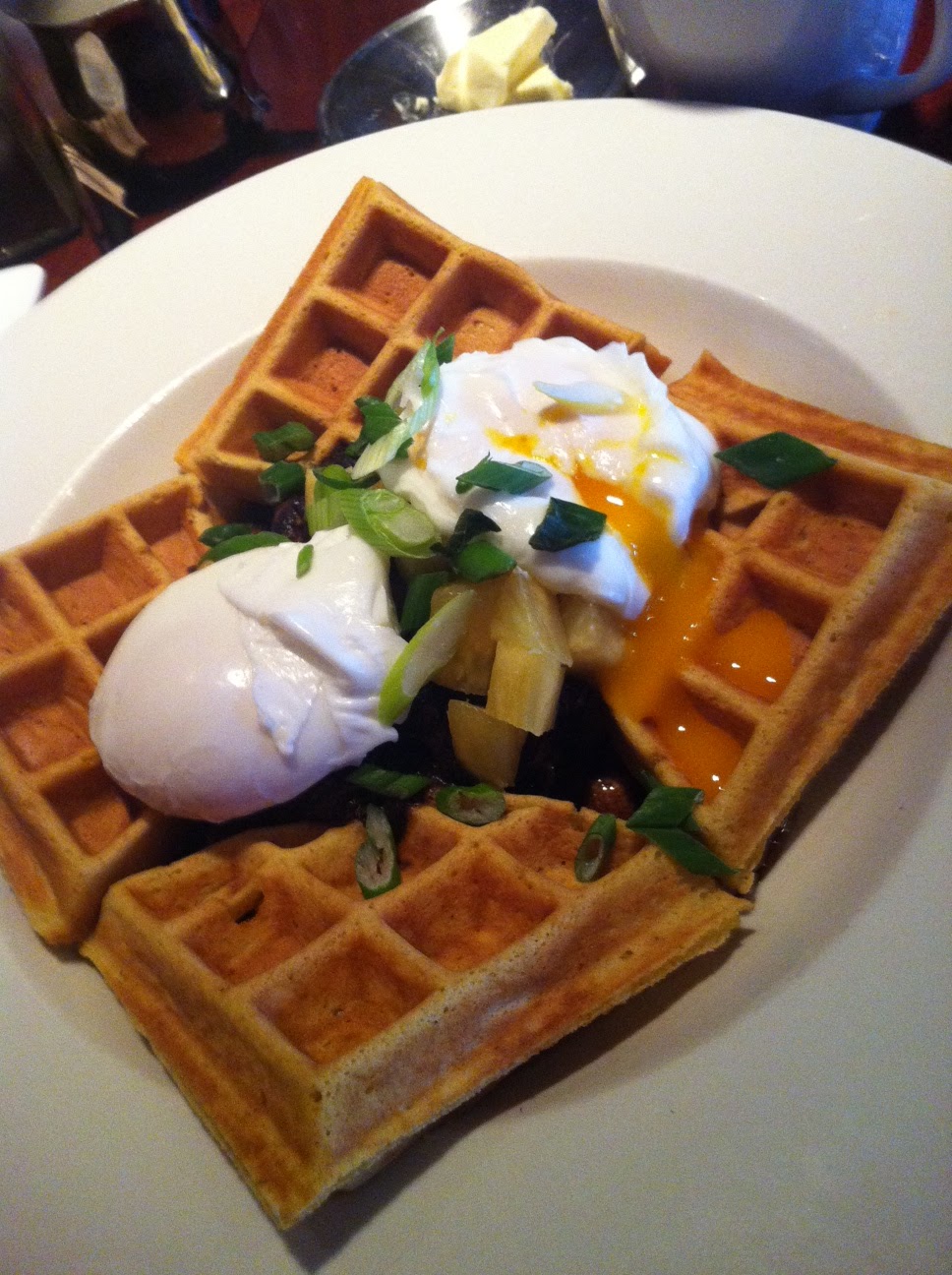 Average Joe Food Critic New World Bistro Jerked Chicken & Waffles‏