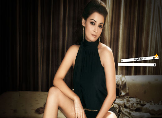 Super Hottest Photos Of Diya Mirza Bollywood Glitz 24 Hot Bollywood Actress