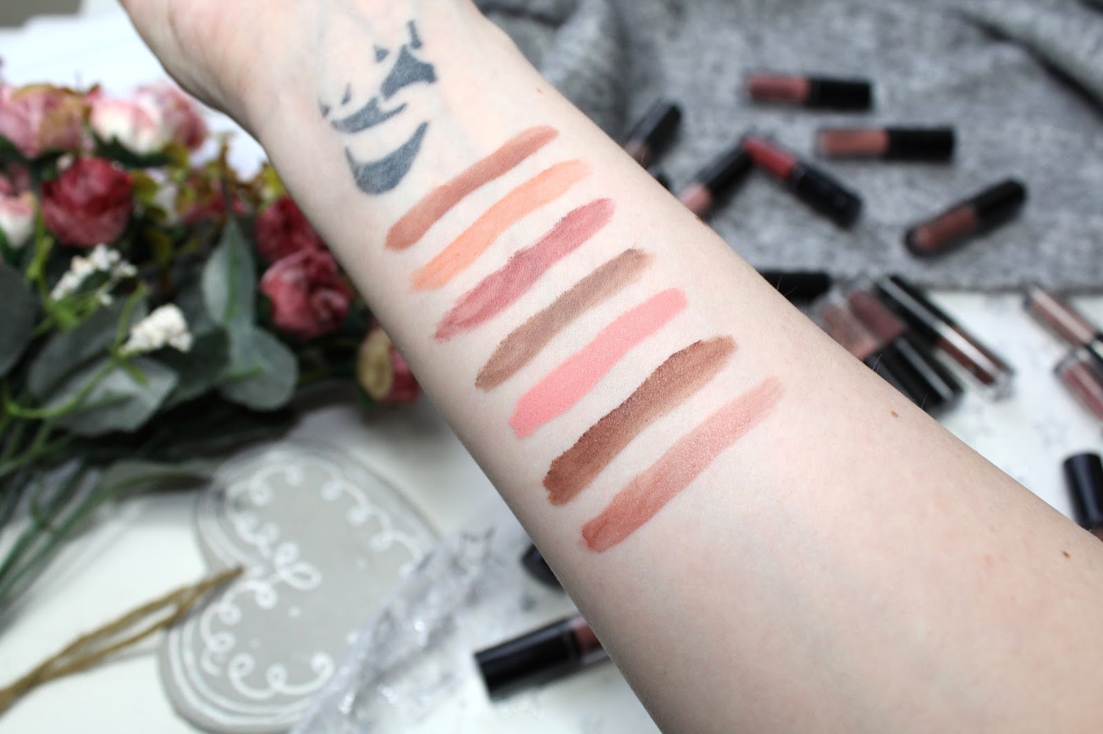 NYX PROFESSIONAL MAKEUP Lingerie Vault  issybellefox review