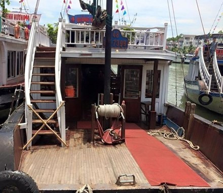 Tin kho tin: Xe dai ta, chuong ga nha van, ong Pho 'sup lo chan trau' va Chu tich noi that! - Anh 9