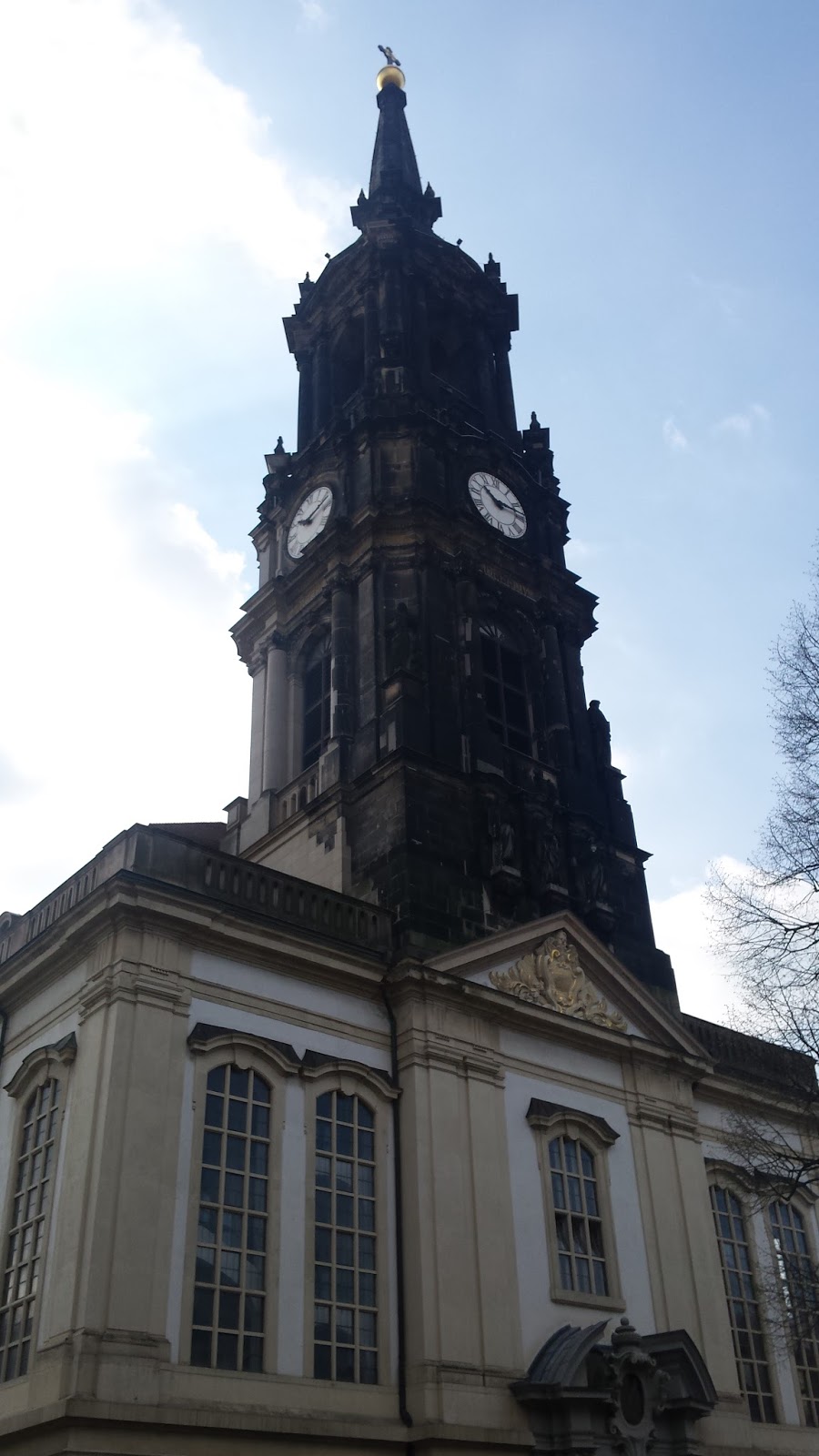 Dresden Stadtfuhrungen Stadtrundfahrt Mit Gastefuhrerin Steffi