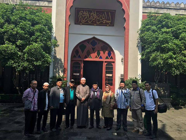 Hari ini KH.Said Aqil Berkunjung Ke Masjid Zhenjiao di Hangzhou China