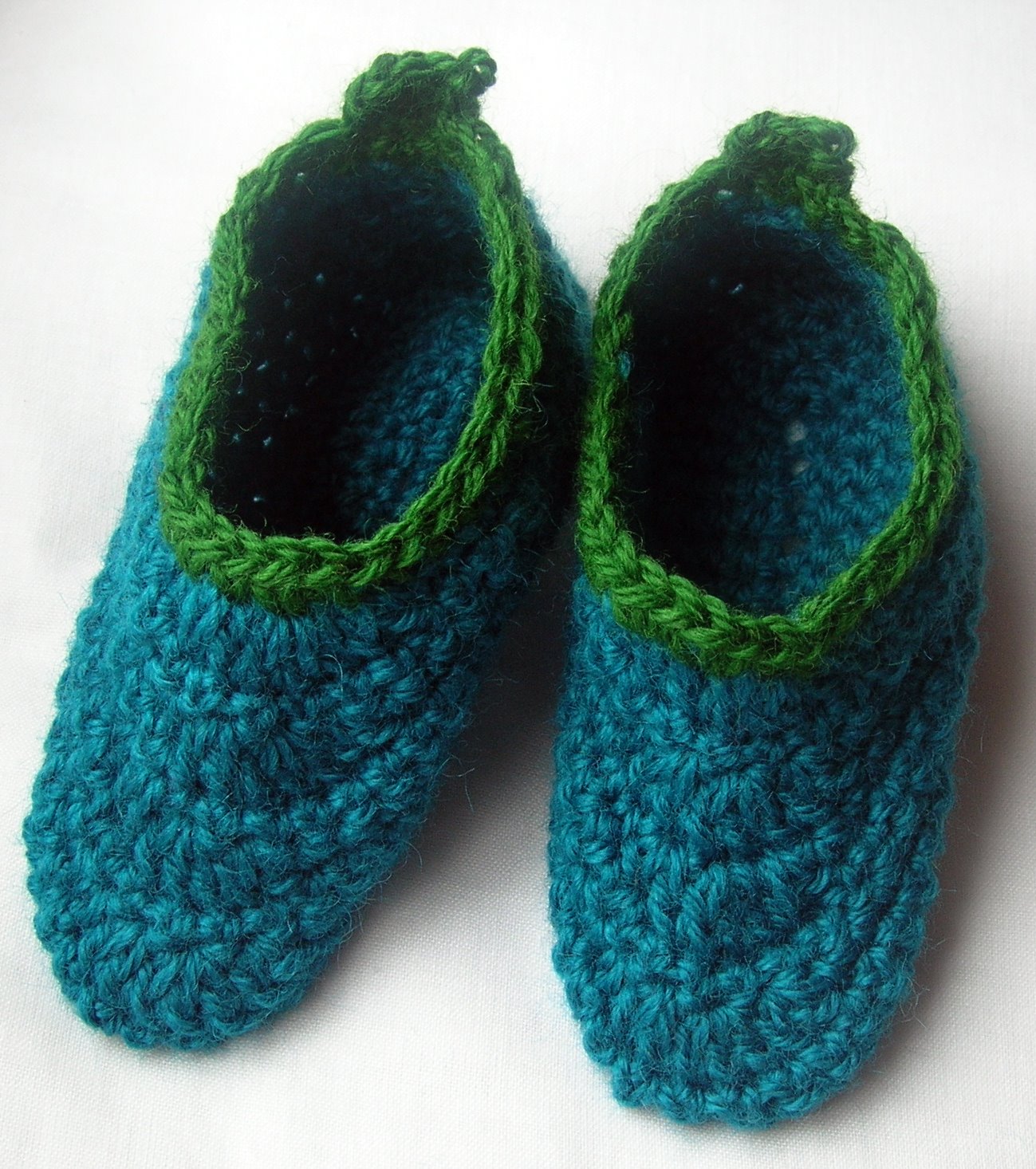 Crochet Slippers | LONG HAIRSTYLES