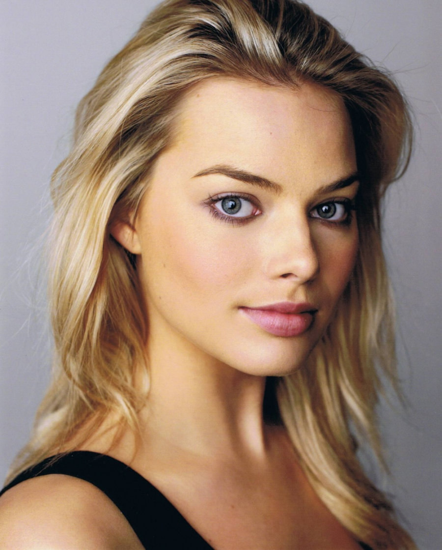 http://2.bp.blogspot.com/-TczTH1oxRT0/Ut2-CqMy0HI/AAAAAAAAIsc/fQGZoY_P_yQ/s1600/margot-robbie-17.jpg