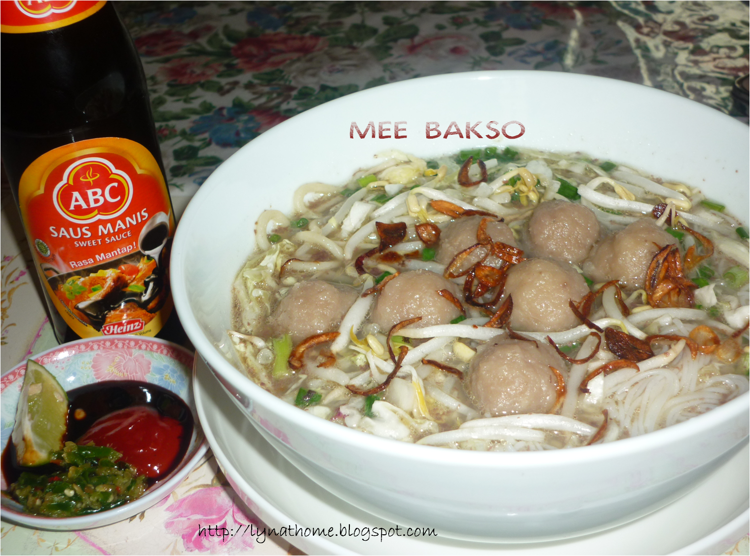 lyn at homebakery ~ Bakso@ Indonesian meat ball soup