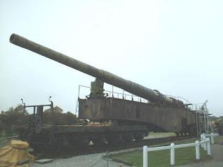 ΤΟ ΥΠΕΡΟΠΛΟ ΤΟΥ ΧΙΤΛΕΡ ΝΤΟΚΙΜΑΝΤΕΡ  ΕΛΛ ΥΠΟΤΙΤΛΟΙ  