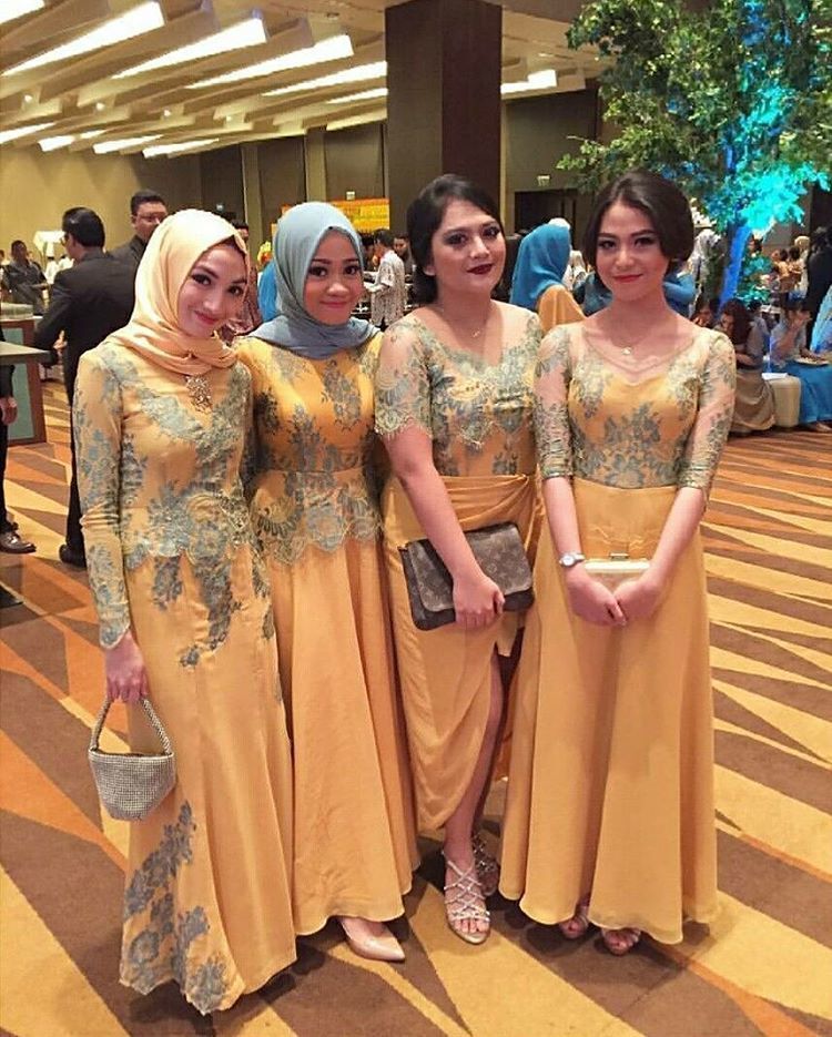 Inspirasi Kebaya Pagar Ayu Modern