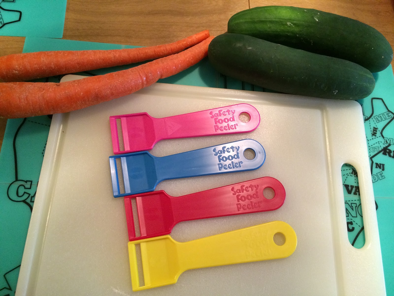 Let the Kids Help in the Kitchen With a Safety Knife & Safety