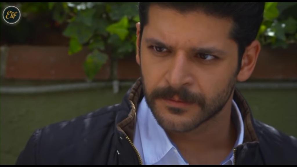 Elif odcinek 367: Selim zostaje zaatakowany nożem! Elif kolejny raz ratuje życie Rabii! [Streszczenie + Zdjęcia]