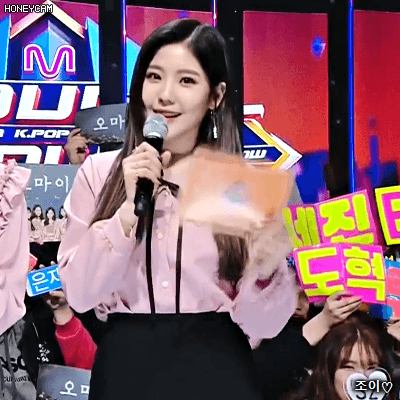 180201 엠카운트다운 구구단 막내 혜연.gif | 인스티즈