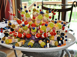 Bits of things on sticks, appetizers, finger foods