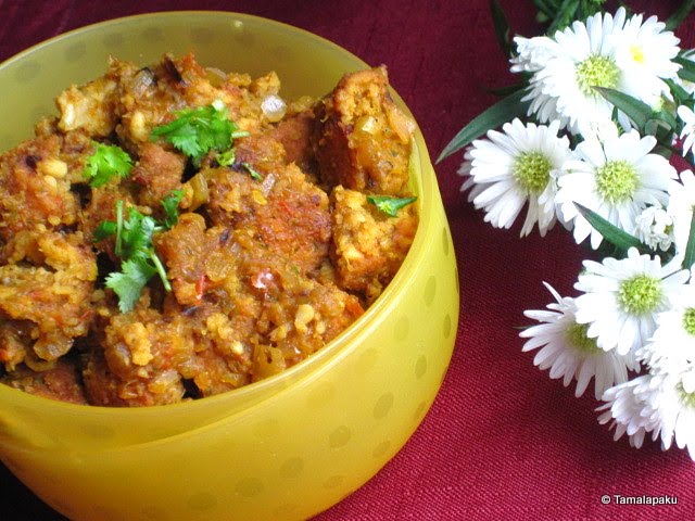 Masala Vada Curry