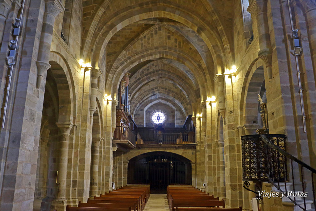 Monasterio de Santa María de Valdediós, Asturias