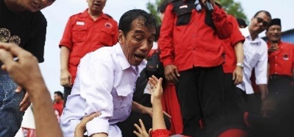 Survei Kompas: Rakyat Puas atas Kinerja Jokowi, Pengamat: Apa Kerja Jokowi yang Bikin Puas Rakyat?