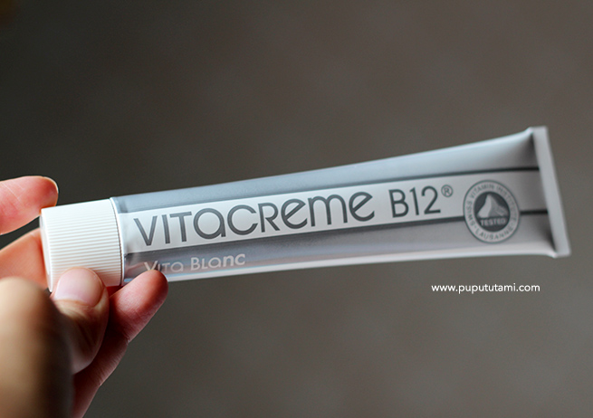 vitacreme B12 lightenning cream
