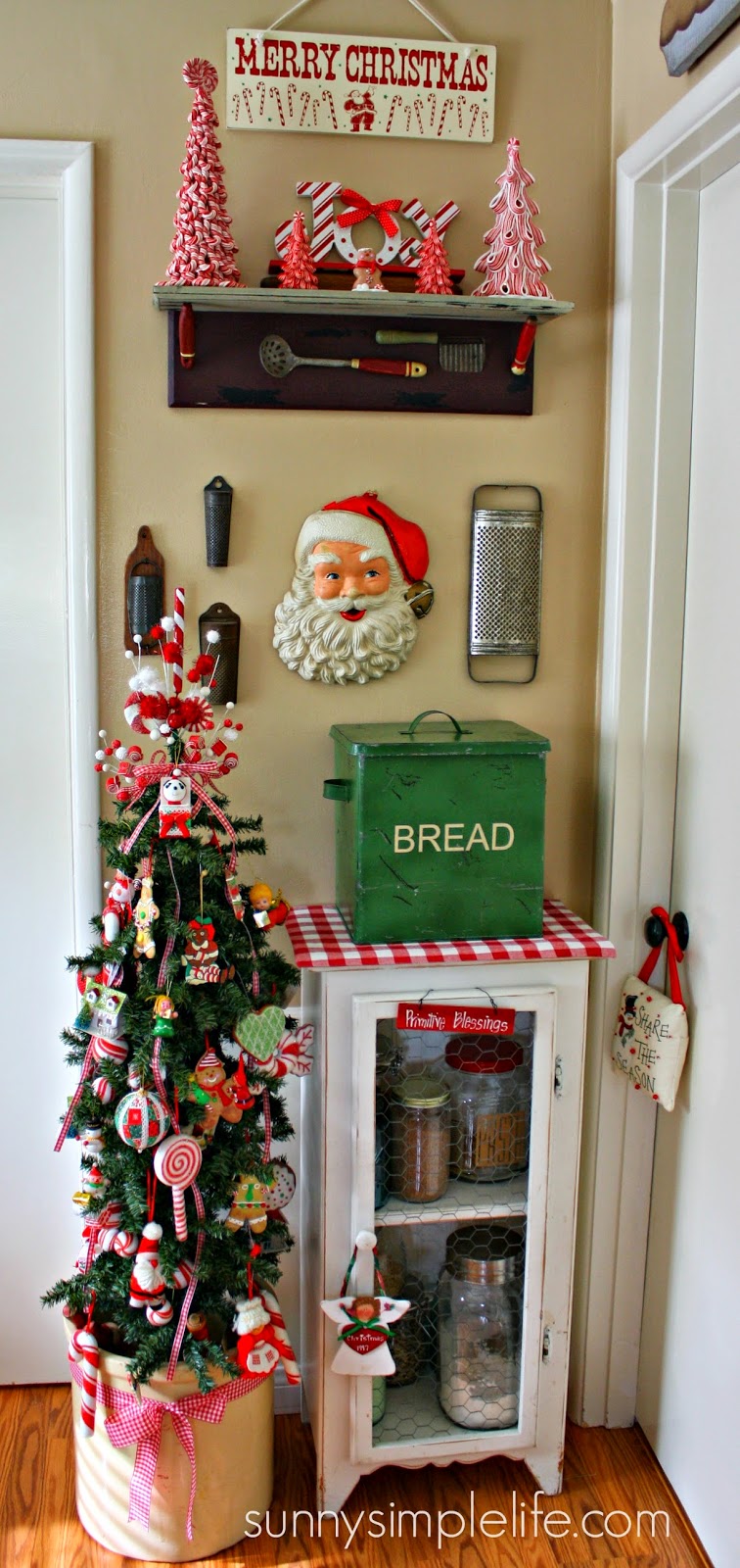 Sunny Simple Life Vintage Kitchen Christmas Tree Christmas Home Tour
