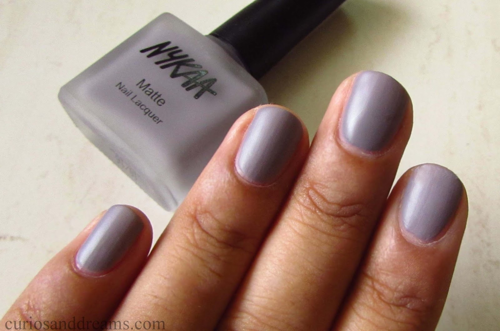 Curios And Dreams Makeup And Beauty Blog New Nykaa Matte Nail Lacquer Review Notd