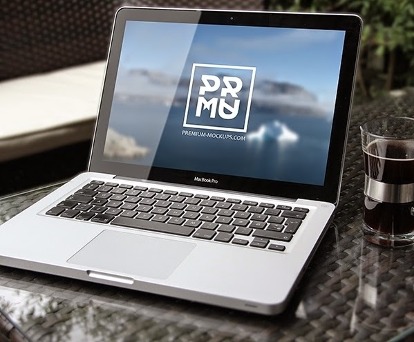 Free PSD Mockup Download