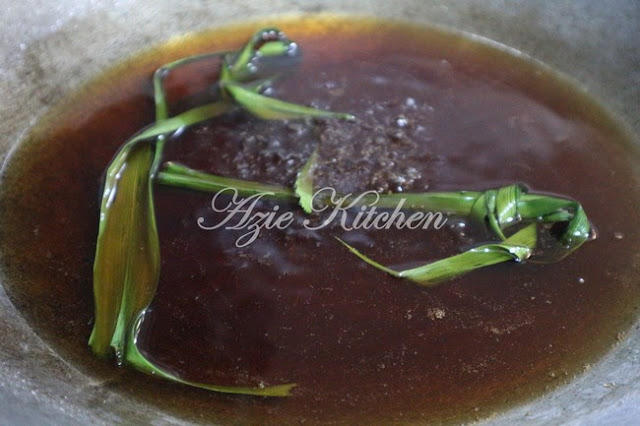 Bubur Kacang Hijau Dengan Durian