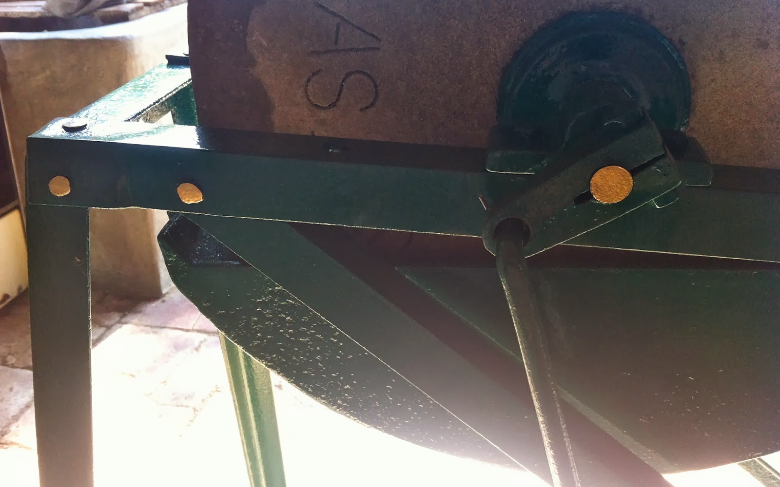 Comment bricoler et restaurer des objets divers