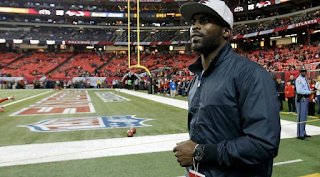 Michael Vick makes final payment to clear more than $17 million in debt