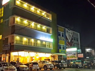 Hotel Murah Bandara Hasanuddin Makassar - Avira Hotel