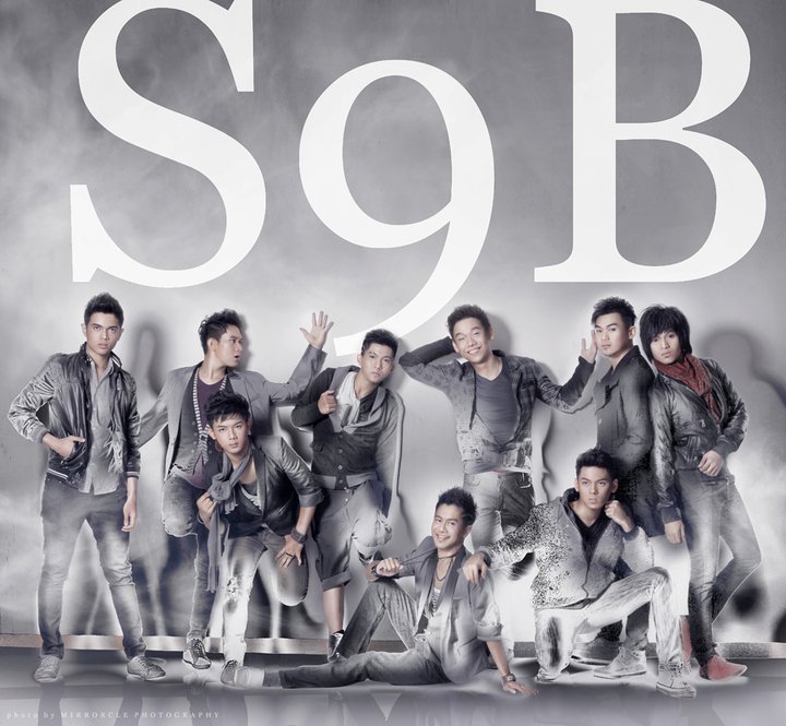 S9b - Biodata Super 9 Boys
