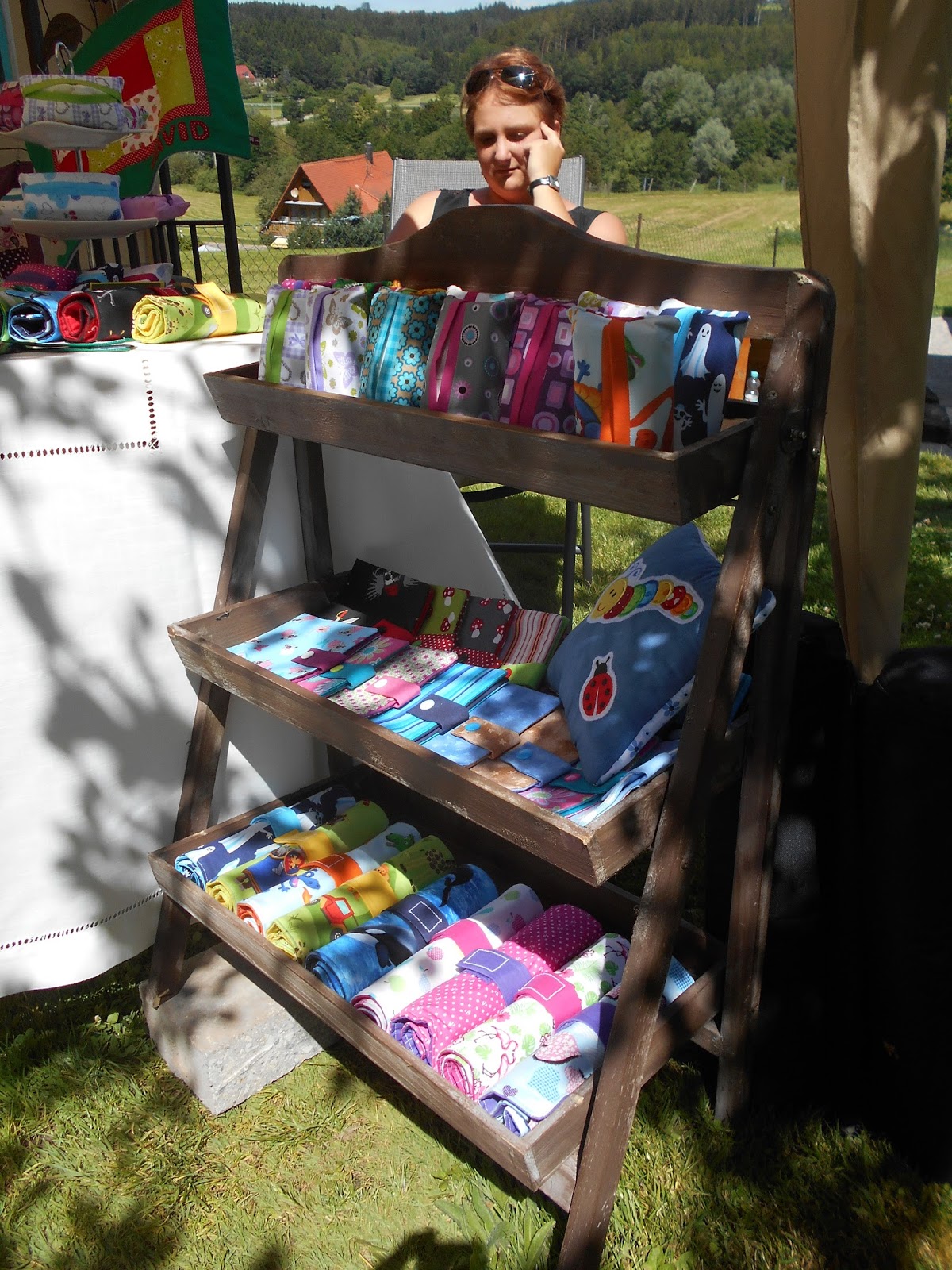 Ländliches Gartenglück by LandhausKeramik Wieser Gartenzeit (3) bei