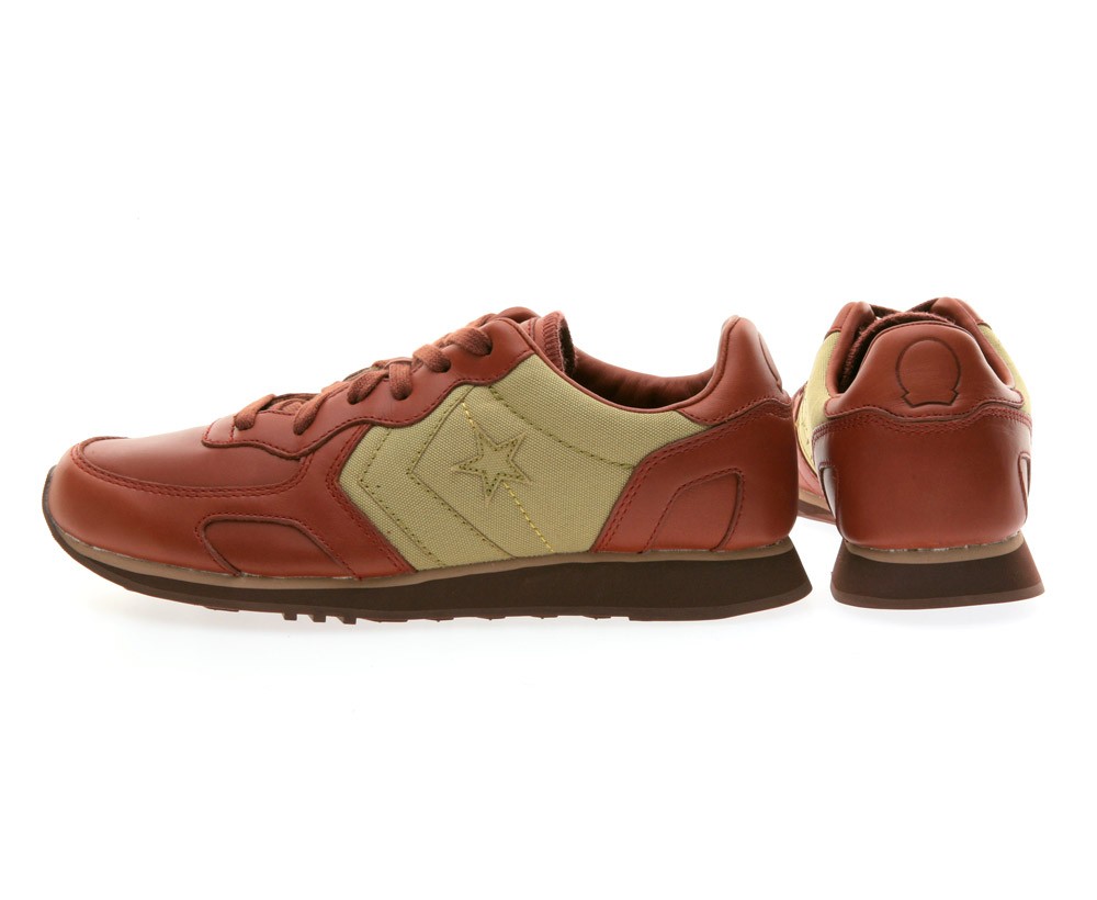 Vintage Running Redone AR SRPLS X Converse Auckland Racer Sneakers