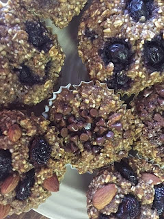 Oatmeal muffin cups, baked oatmeal, baked oatmeal muffin cups, gluten free breakfast recipe, dairy free breakfast recipe, gluten free oatmeal, dairy free oatmeal, vanessamc246, vanessa mclaughlin, the butterfly effect, change one thing change everything, no sugar oatmeal, sugar free breakfast