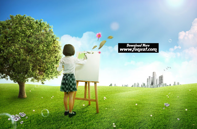  FREE PSD download : Girl paint a design on the plate