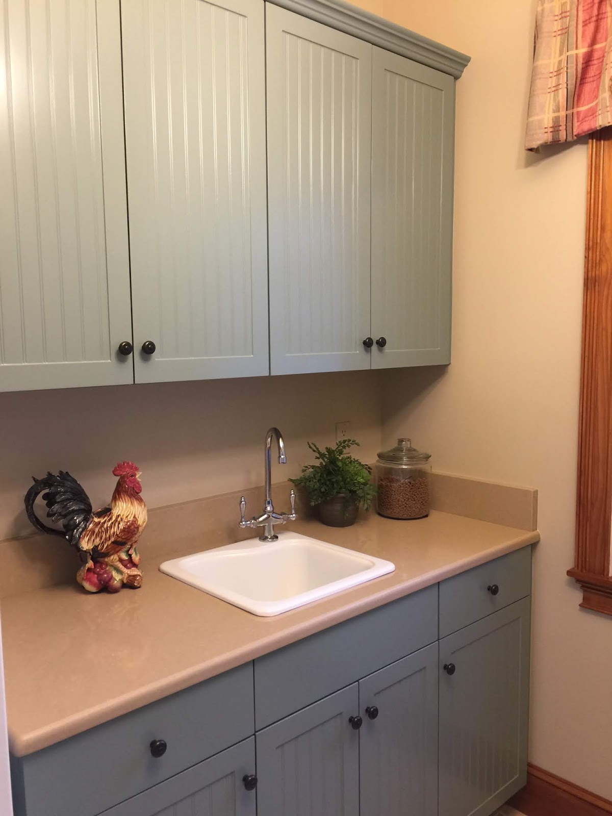 Sandy At Sterling Property Services Our Laundry Room Make Over