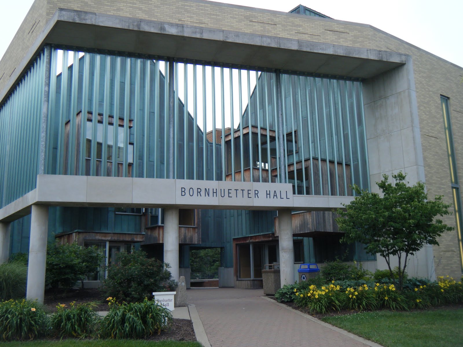 The First Year College of Wooster The Residence (Res) Hall Part I