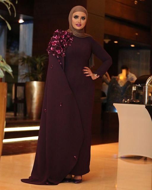 ملابس محجبات إطلالة مزينة بالزهور 3d من سندس القطان مجلة آنستي