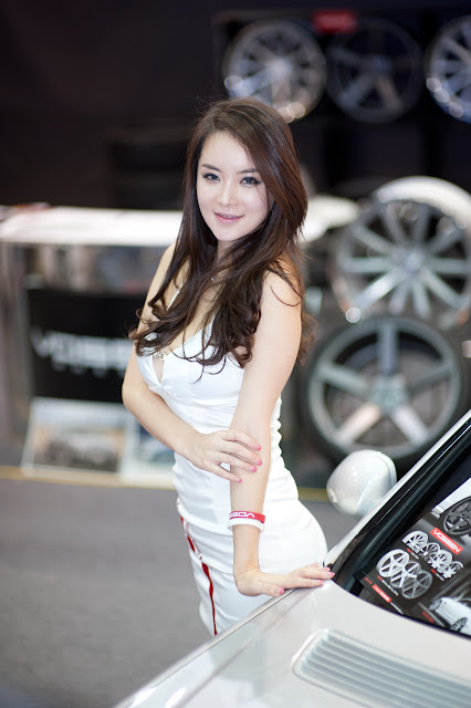 5 Im Ji Hye - Seoul Auto Salon 2012-Very cute asian girl - girlcute4u.blogspot.com