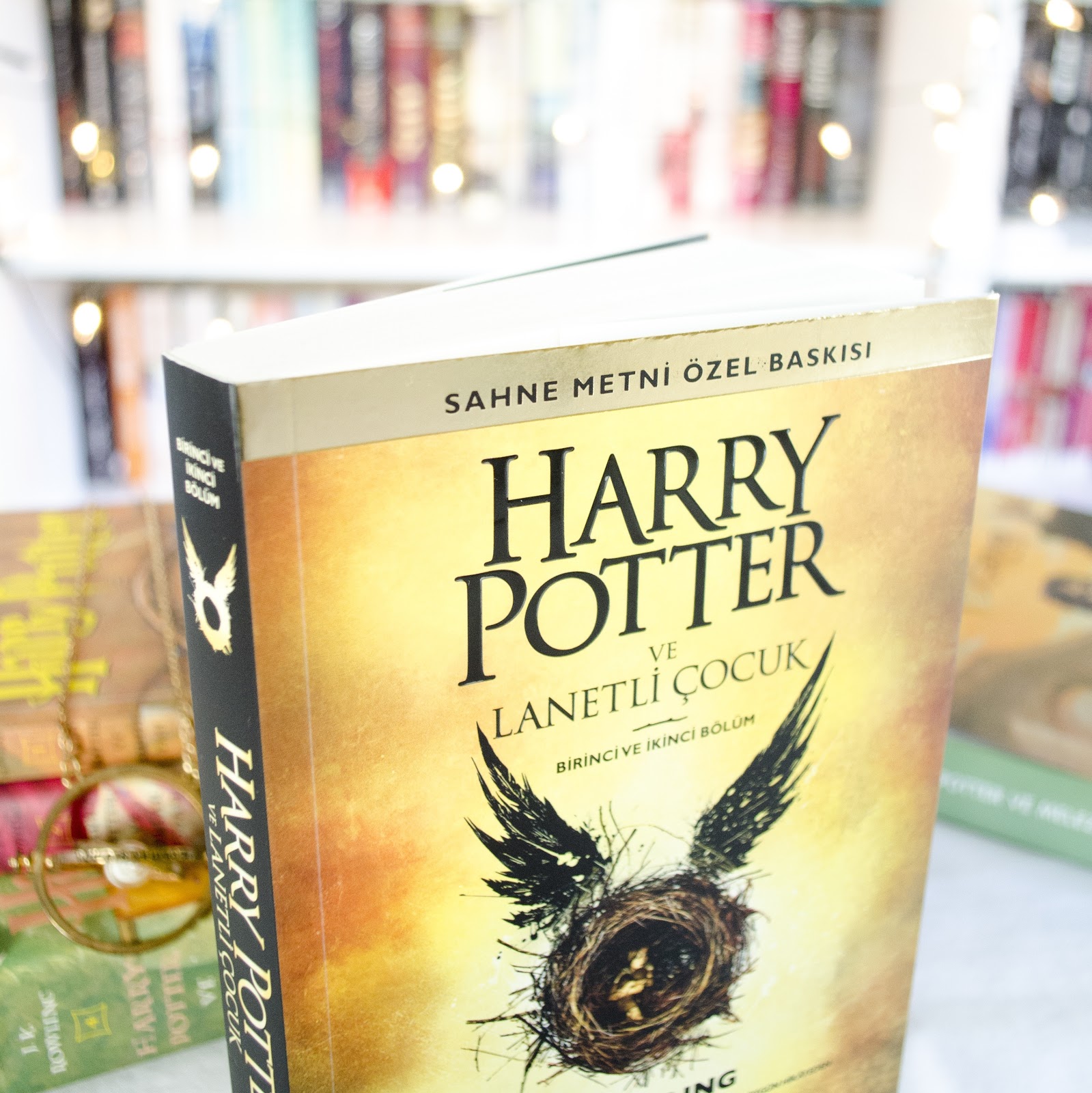 Kristal Kitap Harry Potter Ve Lanetli Cocuk Jack Thorne John Tiffany J K Rowling