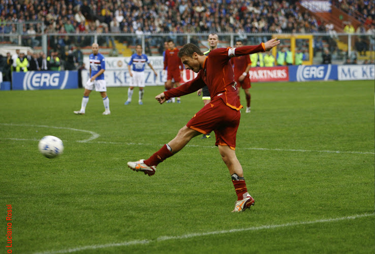 totti football boots