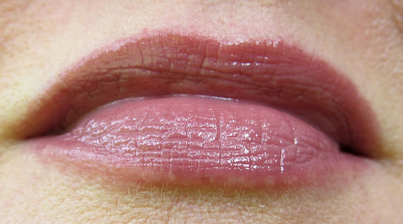 Bon Vivant Beauty Essence Soft Berry Lip Liner