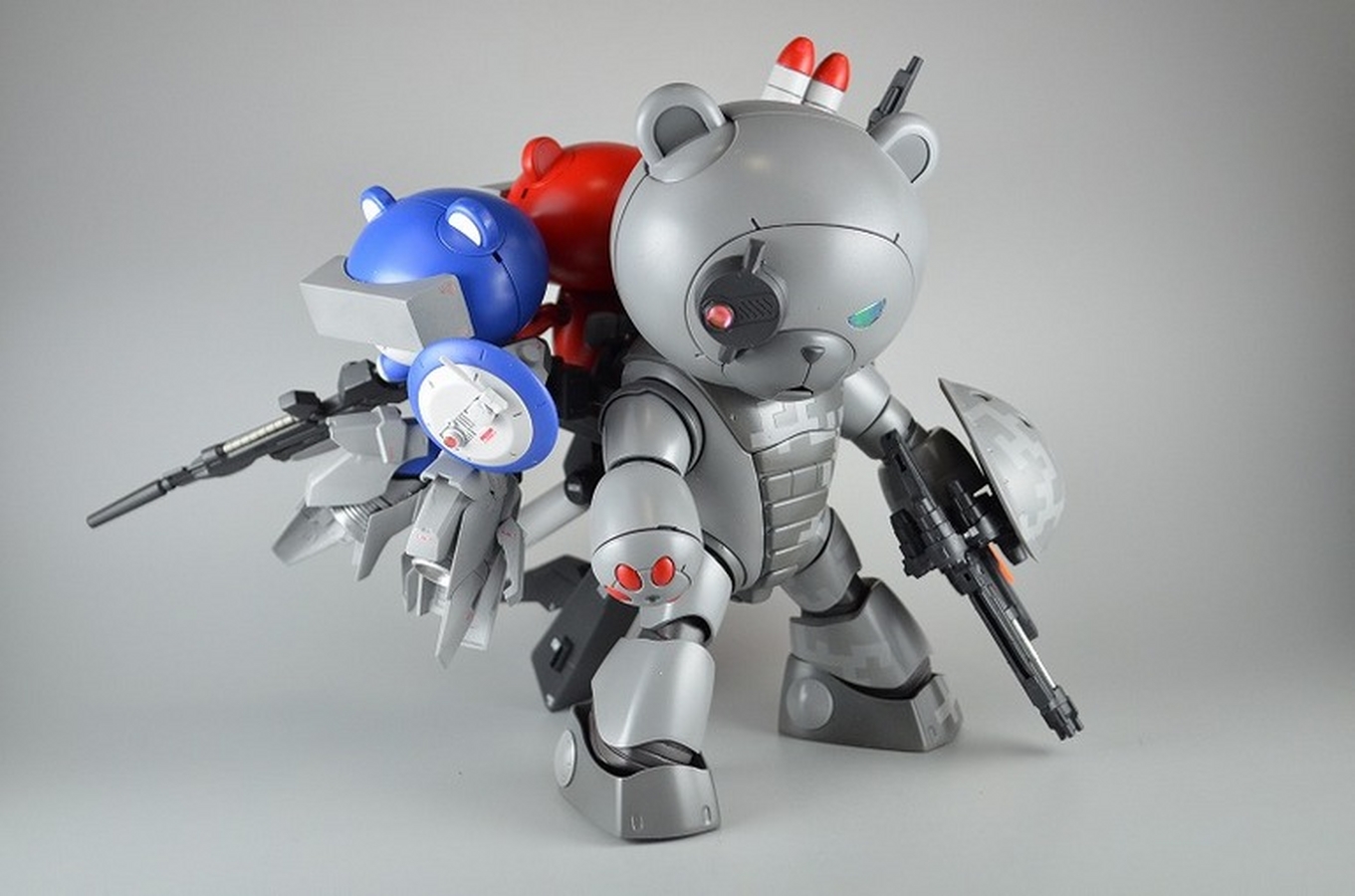 Включи робот мишка. Мишка робот. Робот медведь игрушка. Роботы игрушки из Японии. Мишки роботы популярные.