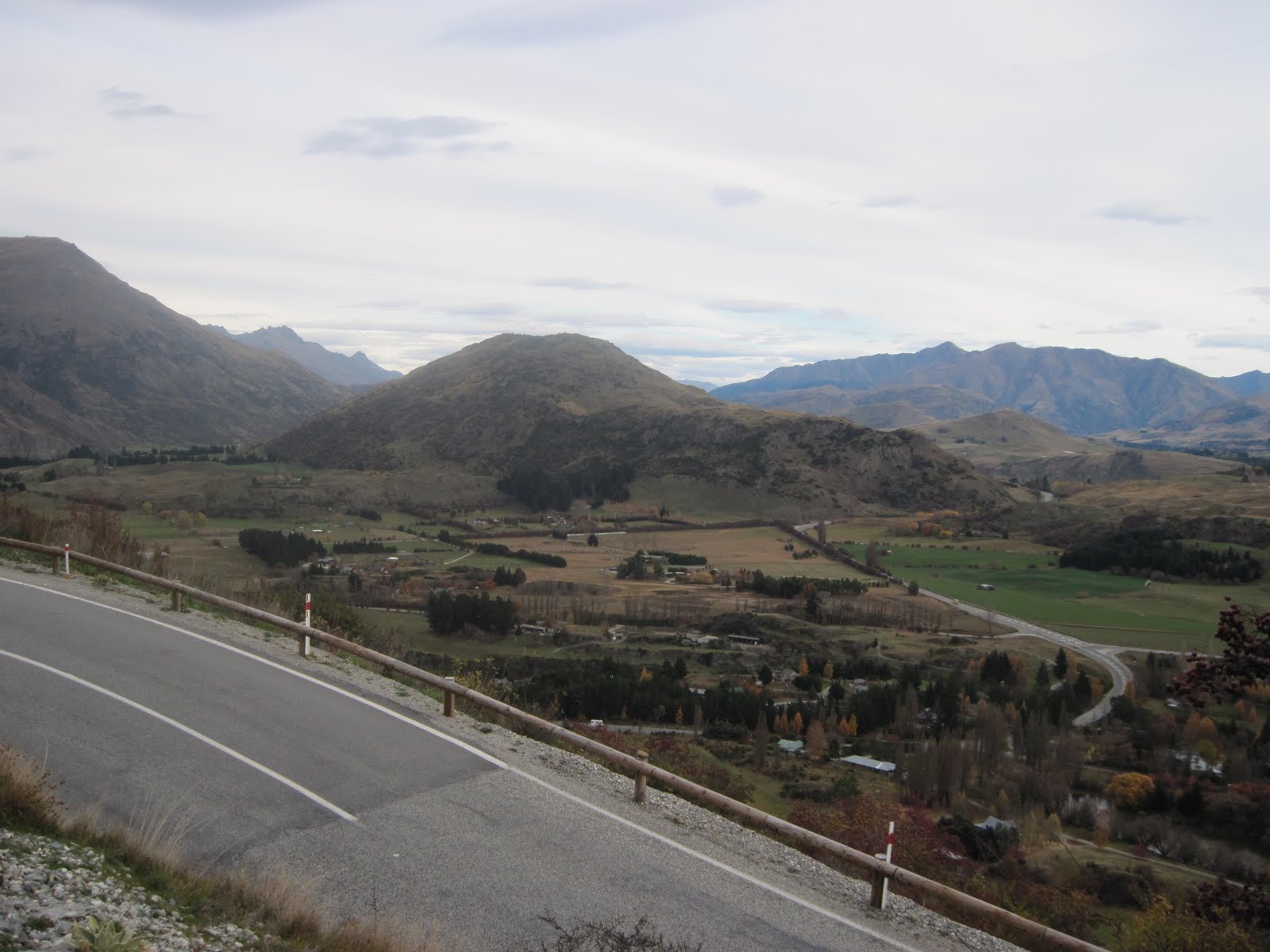 Around The World TWIZEL