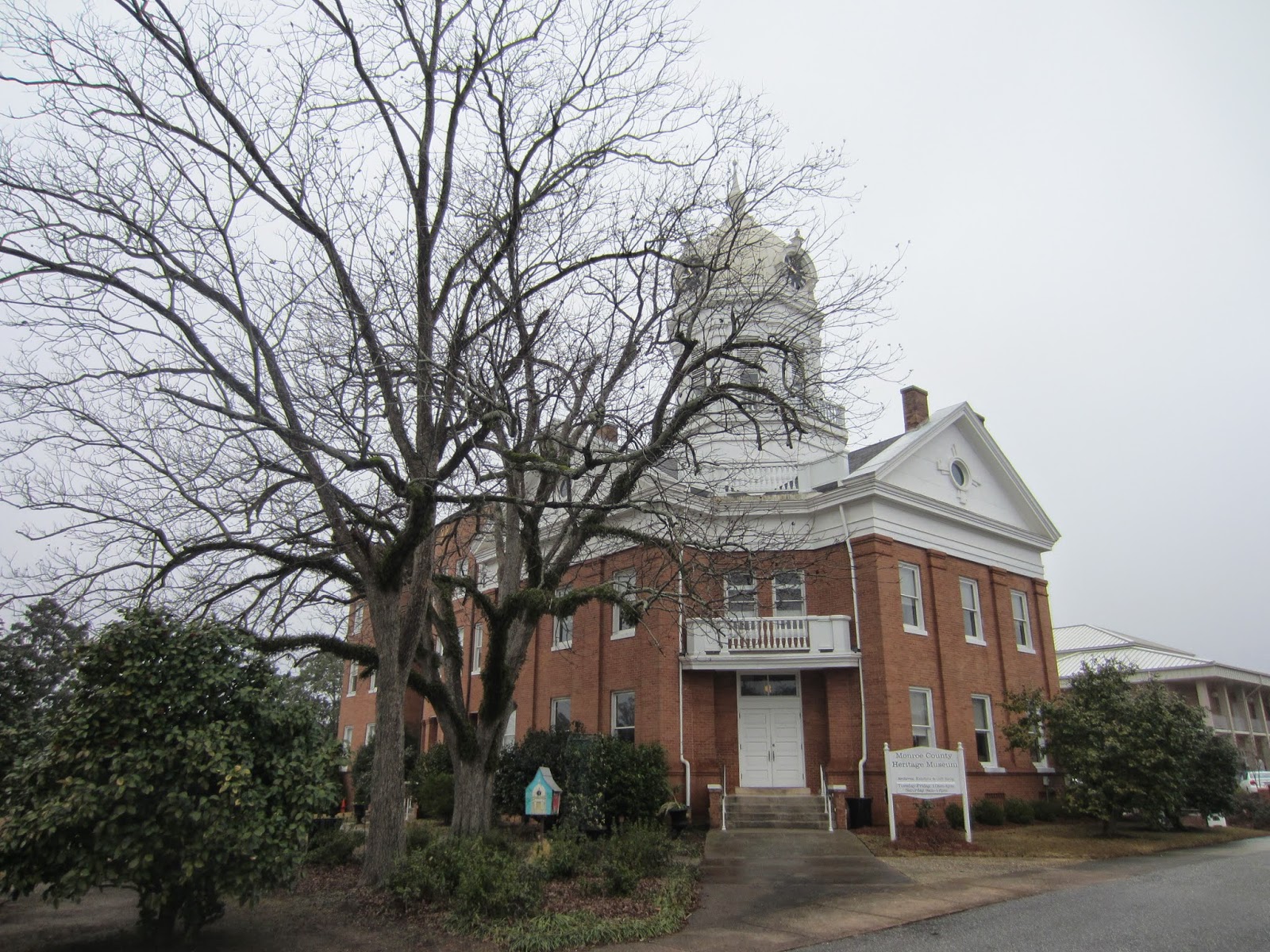 Souvenir Chronicles MONROEVILLE, ALABAMA THE COURTHOUSE AND HARPER LEE