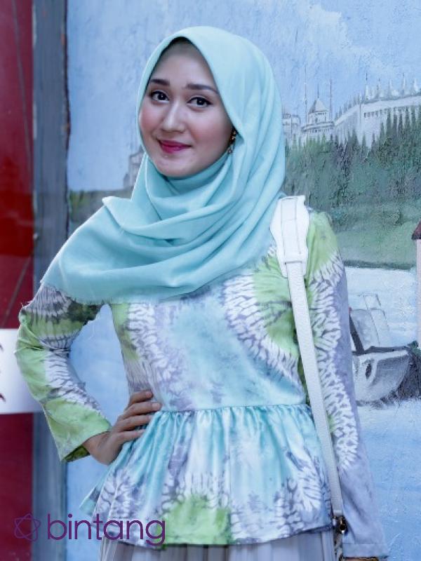 Dian Pelangi Biografi Pigura Dian Pelangi Biografi Pigura