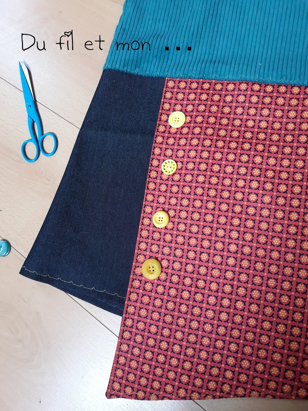 Du fil et mon: Jupe Asym?�trique