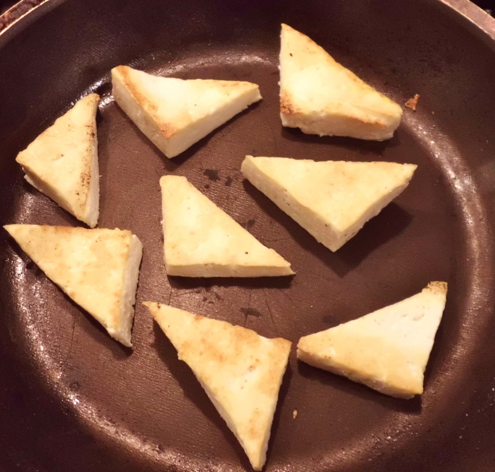 urban vegan: how to dry-fry tofu :: tutorial