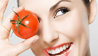 Cara Memutihkan Kulit Cantik dan Mulus dengan Tomat dan Kunyit