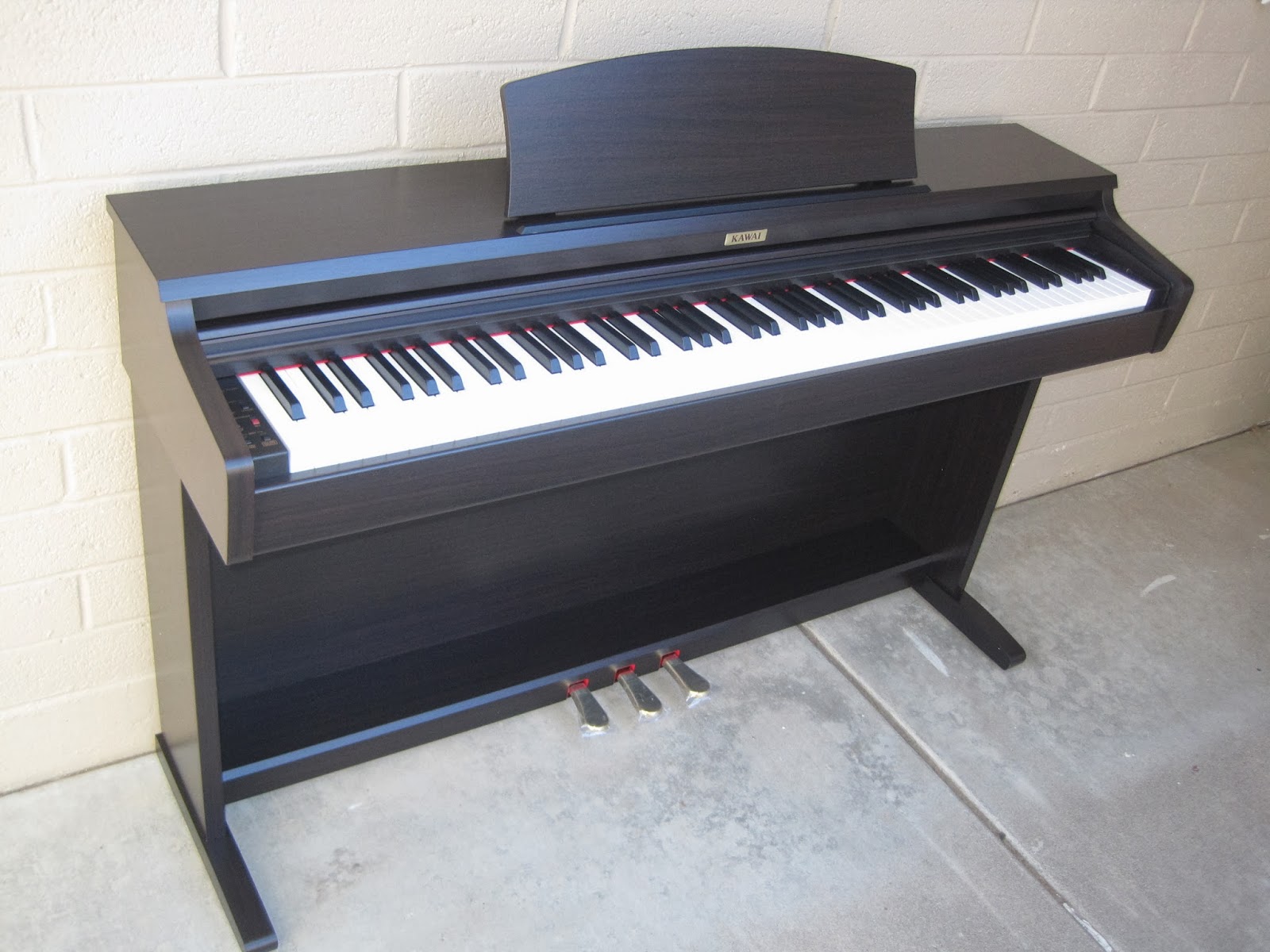 Yamaha YDP-142 デジタルピアノ 88鍵盤 ブラック　15年製 ヤマハ | YDP-142 - ARIUS（アリウス） - 概要