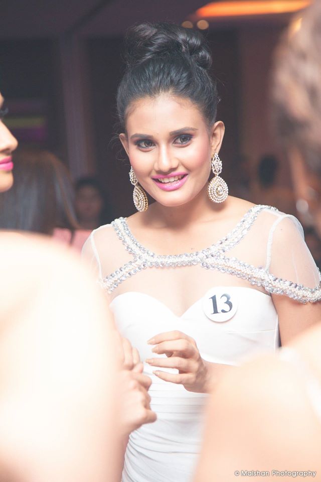 19 Beautiful Sri Lankan Models 2016