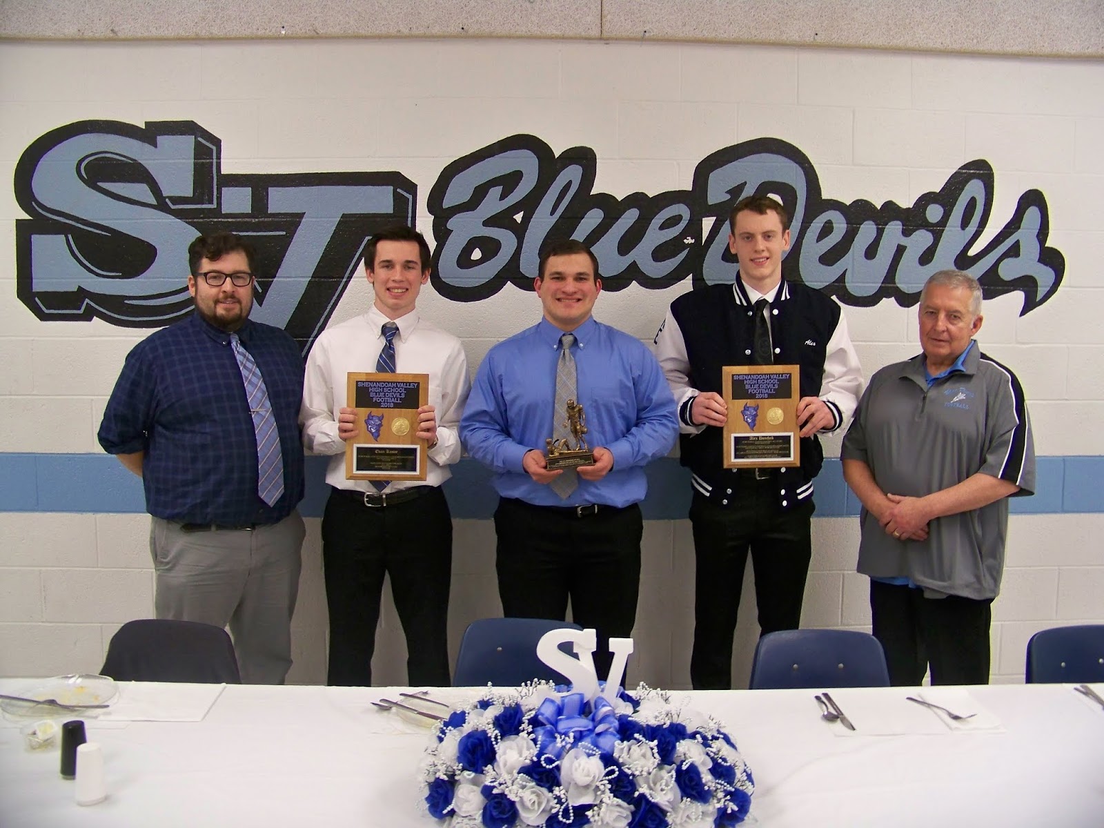 Skook News Shenandoah Valley Recognizes Football Players At Annual Banquet