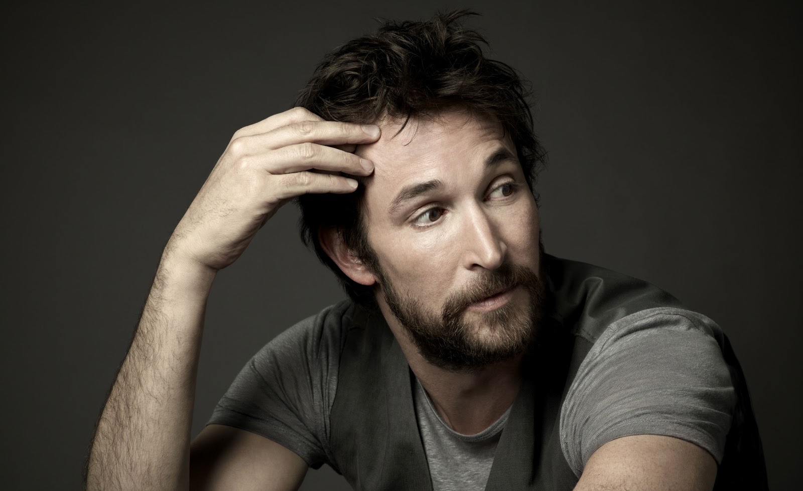Noah Wyle Photos | Tv Series Posters and Cast